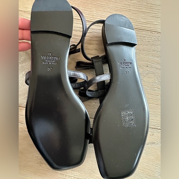 Valentino Black French Bow Flat Sandals 37 7 - Picture 2 of 6